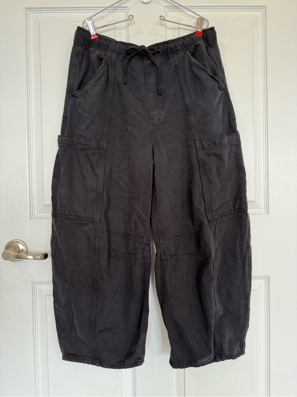 GAP barrel leg horseshoe pants pull on pockets baggy loose fit black